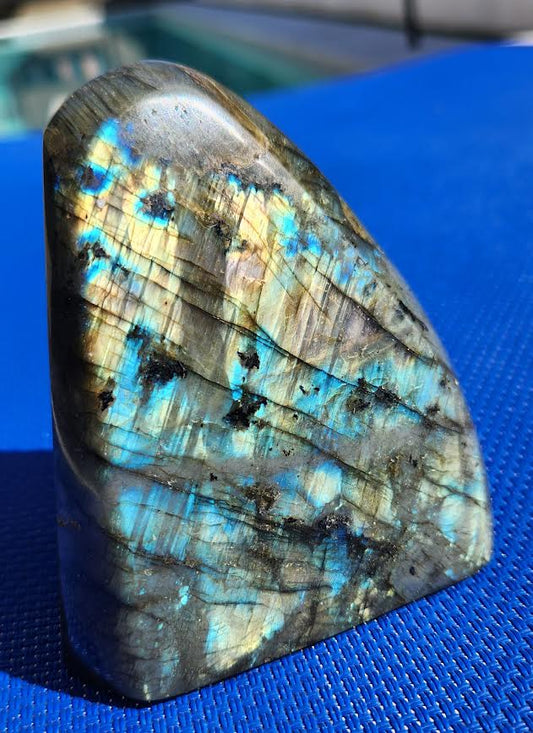 Labradorite Free-form - Medium