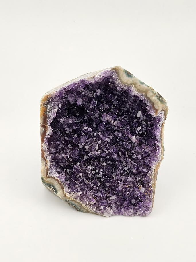 Amethyst Cut Base Large