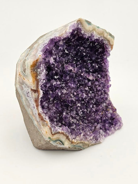 Amethyst Cut Base Large